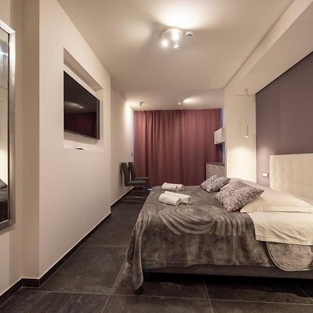 Luxury Rooms Beach Mediteran Podstrana Esterno foto