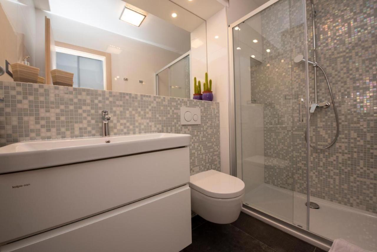 Luxury Rooms Beach Mediteran Podstrana Esterno foto