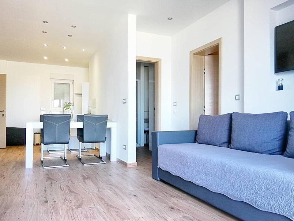 Luxury Rooms Beach Mediteran Podstrana Esterno foto