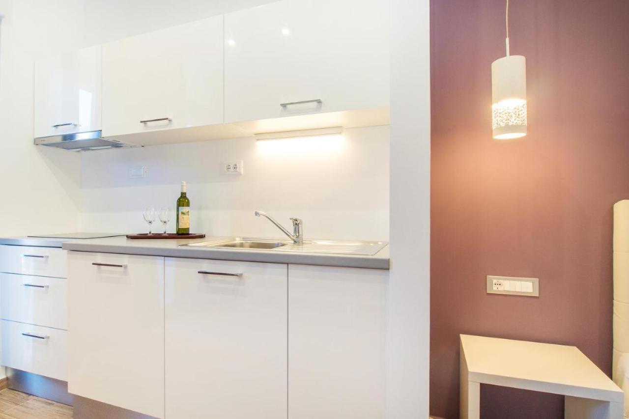Luxury Rooms Beach Mediteran Podstrana Esterno foto
